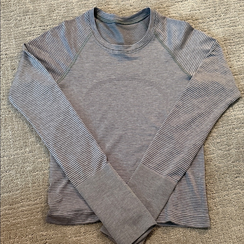 Lululemon swiftly tech long sleeve